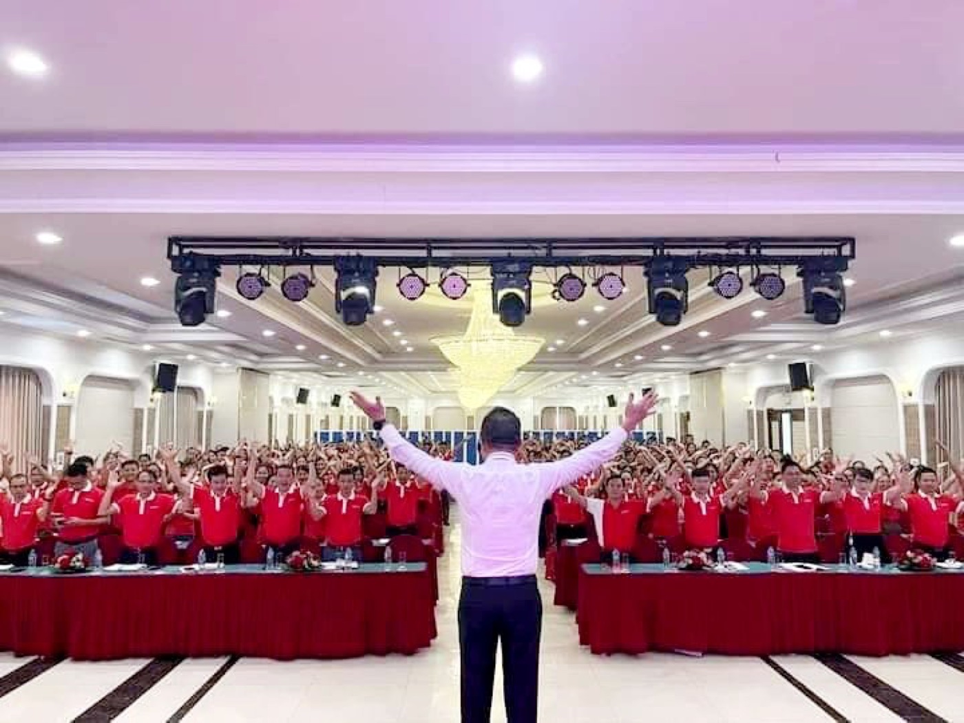 Không gian đào tạo ThinkHow cùng đội ngũ Viettel